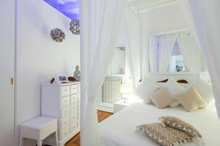 Apartamento Navona Color Vicolo Delle Vacche Roma Exterior foto